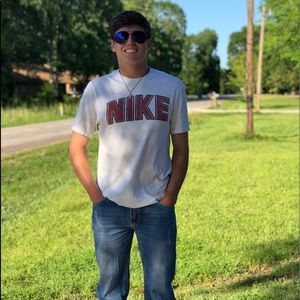 Meet your Posher, Carson